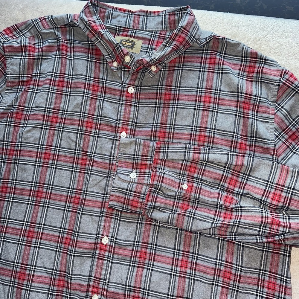 The Foundry Supply Co Shirt Mens 3XLT Gray Red Plaid Button Down Long Sleeve